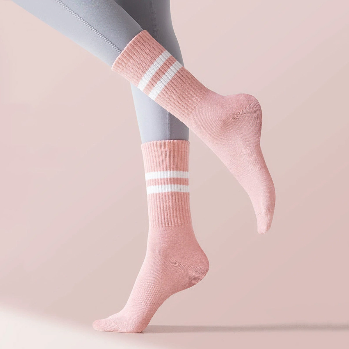 3 Pairs Long Yoga Socks with G - đánh giá và giá Pilates Yoga And Barre